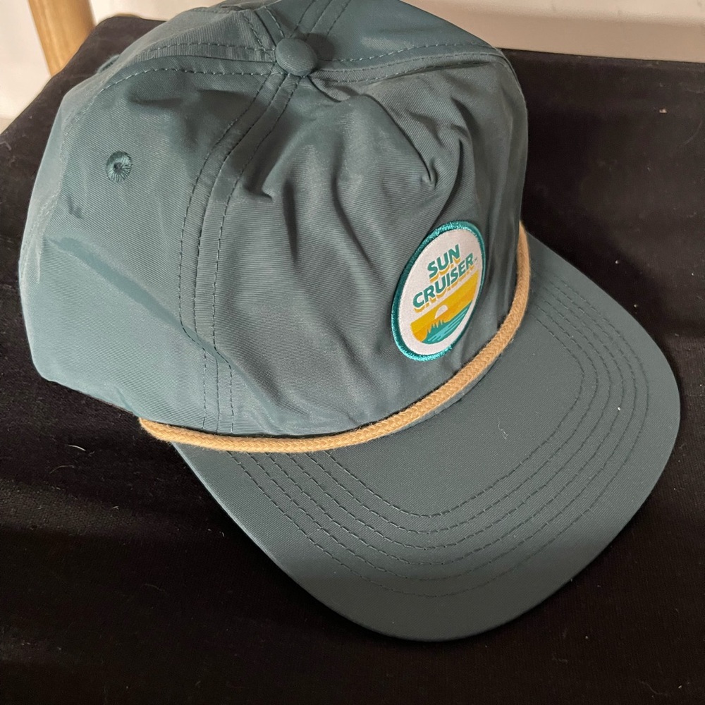 Sun cruiser vodka seltzer hat